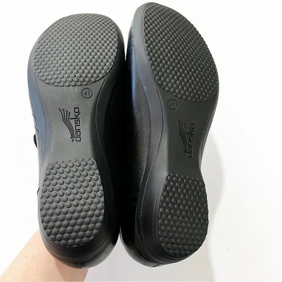 Dansko Franny Black Leather Loafer Clogs Women’s Size 41 Like New - Picture 3 of 13